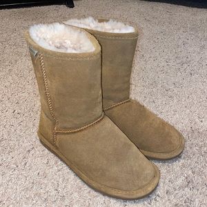 Brown bearpaw boots